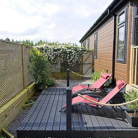 Hollicarrs - Wildflower Lodge York Exterior photo
