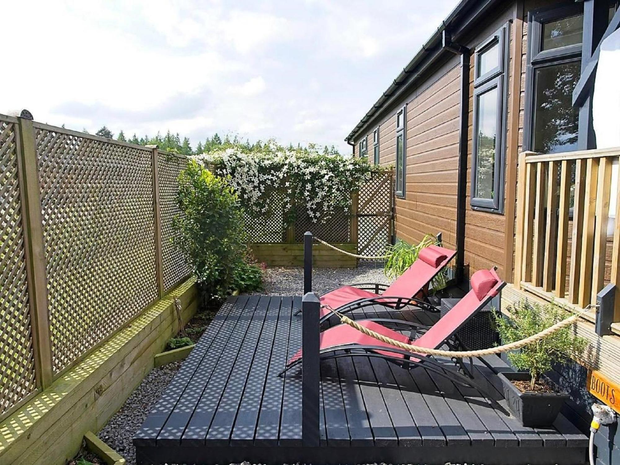 Hollicarrs - Wildflower Lodge York Exterior photo
